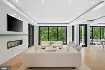 938 Saigon Road, McLean, VA 22102 - Photo 13