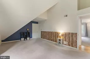 10101 Jaydee Blvd, Fairfax Station, VA 22039 - Photo 37