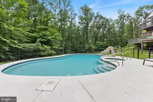 10101 Jaydee Blvd, Fairfax Station, VA 22039 - Photo 3