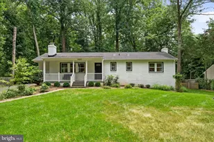 9221 Weant Dr, Great Falls, VA 22066 - Photo 1