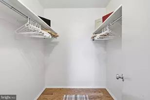 8340 Greensboro Dr, McLean, VA 22102 - Photo 15