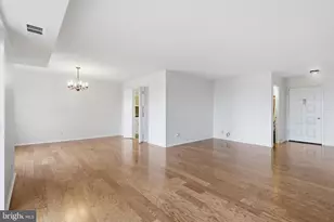 8340 Greensboro Dr, McLean, VA 22102 - Photo 9