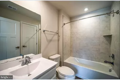 14064 Sunrise Valley Drive, Herndon, VA 20171 - Photo 7