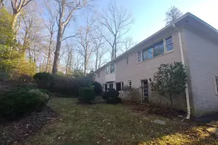 1429 Laburnum St, McLean, VA 22101 - Photo 25
