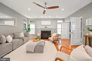 9150 Stonegarden Dr, Lorton, VA 22079 - Photo 3