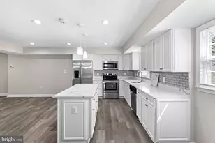 6612 Burlington Pl, Springfield, VA 22152 - Photo 21