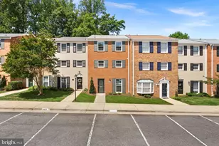 6612 Burlington Pl, Springfield, VA 22152 - Photo 3