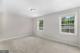 6612 Burlington Pl, Springfield, VA 22152 - Photo 25