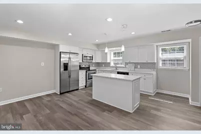 6612 Burlington Place, Springfield, VA 22152 - Photo 17