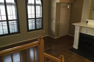 4459 Beacon Grove Cir, Fairfax, VA 22033 - Photo 3
