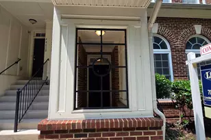 4459 Beacon Grove Cir, Fairfax, VA 22033 - Photo 3
