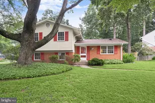 8308 McNeil St, Vienna, VA 22180 - Photo 1