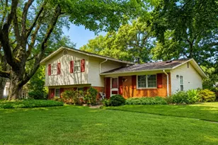 8308 McNeil St, Vienna, VA 22180 - Photo 1