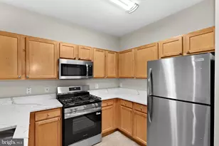 12000 Market St, Reston, VA 20190 - Photo 17