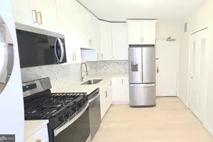 3701 S George Mason Dr, Falls Church, VA 22041 - Photo 5