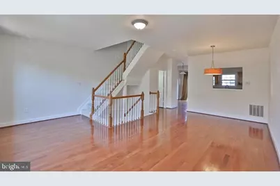 14214 Beddingfield Way, Centreville, VA 20121 - Photo 5