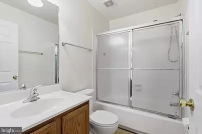14214 Beddingfield Way, Centreville, VA 20121 - Photo 23