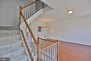 14214 Beddingfield Way, Centreville, VA 20121 - Photo 5