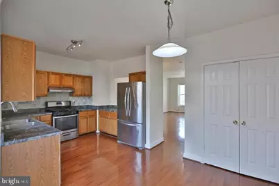 14214 Beddingfield Way, Centreville, VA 20121 - Photo 3