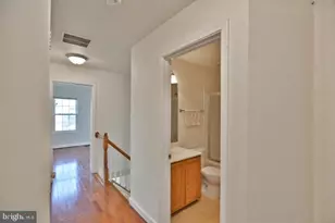 14214 Beddingfield Way, Centreville, VA 20121 - Photo 11
