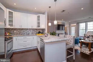 12165 Abington Hall Pl, Reston, VA 20190 - Photo 7