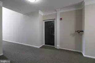 12165 Abington Hall Pl, Reston, VA 20190 - Photo 17