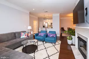 12165 Abington Hall Pl, Reston, VA 20190 - Photo 3