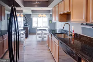 10223 Valentino Dr, Oakton, VA 22124 - Photo 13