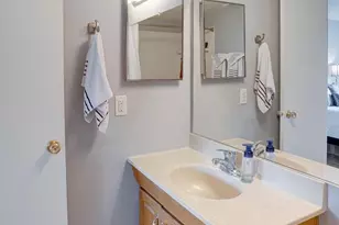 10223 Valentino Dr, Oakton, VA 22124 - Photo 37
