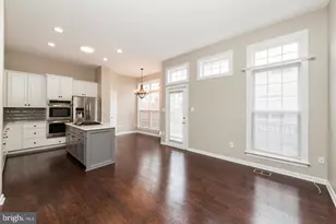 8131 Quinn Terrace, Vienna, VA 22180 - Photo 13