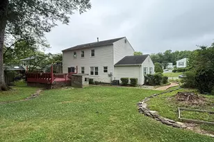 9613 Ashbourn Dr, Burke, VA 22015 - Photo 27