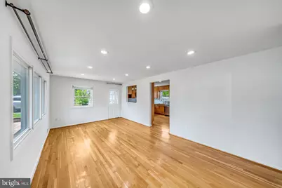 7411 Tillman Drive, Falls Church, VA 22043 - Photo 9