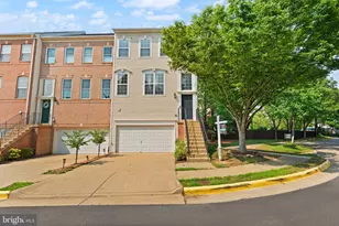 6712 Sullivan Way, Alexandria, VA 22315 - Photo 3
