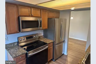 10223 Valentino Drive #7301, Oakton, VA 22124 - Photo 13