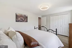 5919 Grisby House Ct, Centreville, VA 20120 - Photo 23