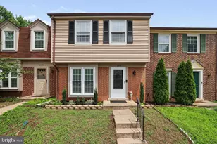 5919 Grisby House Ct, Centreville, VA 20120 - Photo 1