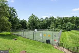 5919 Grisby House Ct, Centreville, VA 20120 - Photo 27