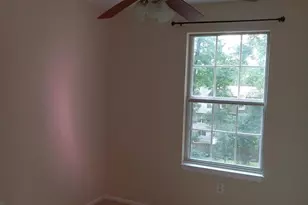 6398 Shaundale Dr, Springfield, VA 22152 - Photo 7