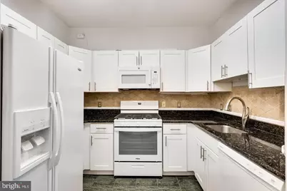 1645 International Drive #411, McLean, VA 22102 - Photo 7