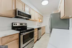 5800 Torington Dr, Springfield, VA 22152 - Photo 19