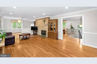 2435 Hunter Mill Road, Vienna, VA 22181 - Photo 15