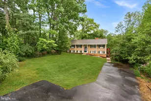 2435 Hunter Mill Rd, Vienna, VA 22181 - Photo 1