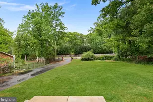 2435 Hunter Mill Rd, Vienna, VA 22181 - Photo 3