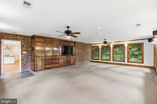 1531 Windstone Dr, Vienna, VA 22182 - Photo 37