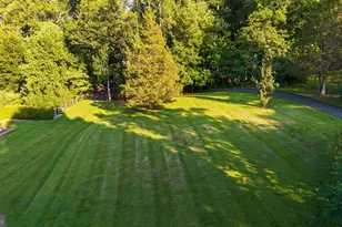 1531 Windstone Dr, Vienna, VA 22182 - Photo 101