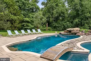 1531 Windstone Dr, Vienna, VA 22182 - Photo 77