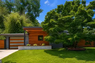3011 Cedar Hill Rd, Falls Church, VA 22042 - Photo 1