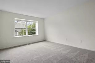 14002 Grumble Jones Ct, Centreville, VA 20121 - Photo 19
