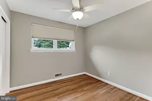 6927 Fern Ln, Annandale, VA 22003 - Photo 27