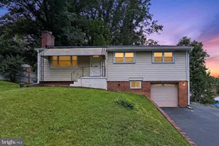 6927 Fern Ln, Annandale, VA 22003 - Photo 3